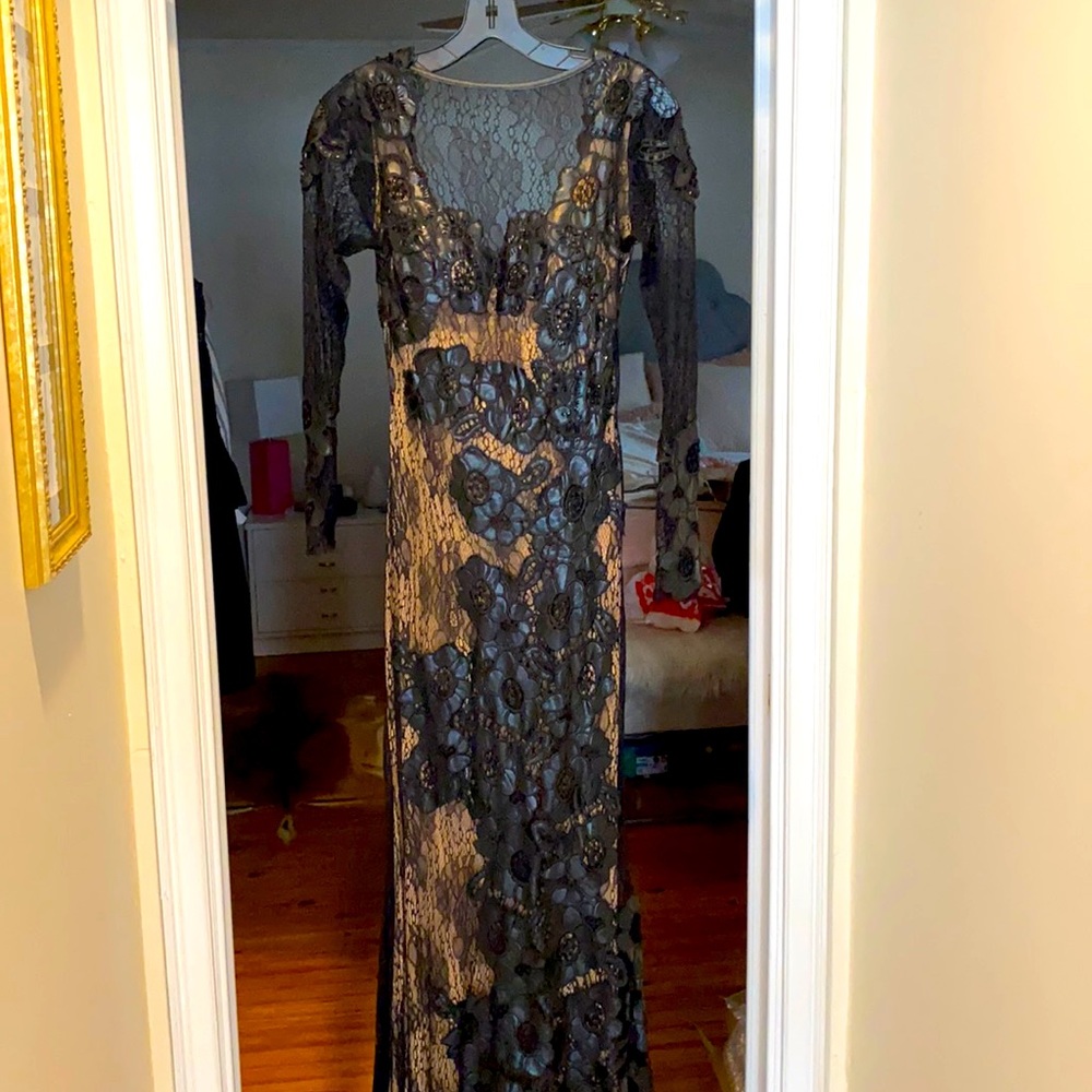 Black lace designer Incredible gown!